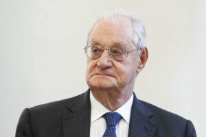 TORINO (ITALPRESS) - È morto all'età di 97 anni Cesare Romiti. Entrato in Fiat nel 1974, ne uscì il...