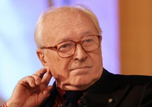 ROMA (ITALPRESS) - E' morto all'età di 94 anni Arrigo Levi, giornalista, scrittore e consigliere dei...