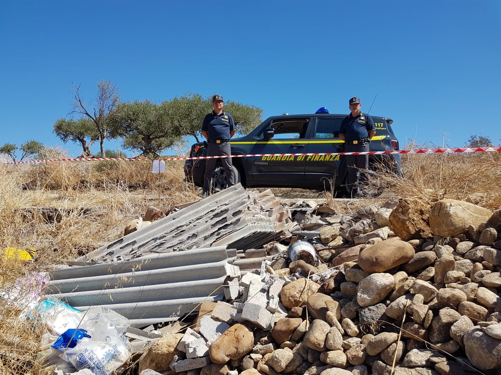 Discarica di rifiuti pericolosi a Corleone, disposto il sequestro