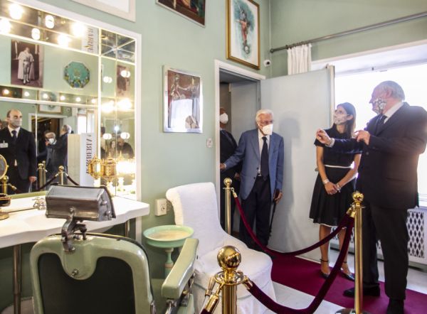 Apre a Roma la mostra su Sordi, viaggio nella villa dell’attore