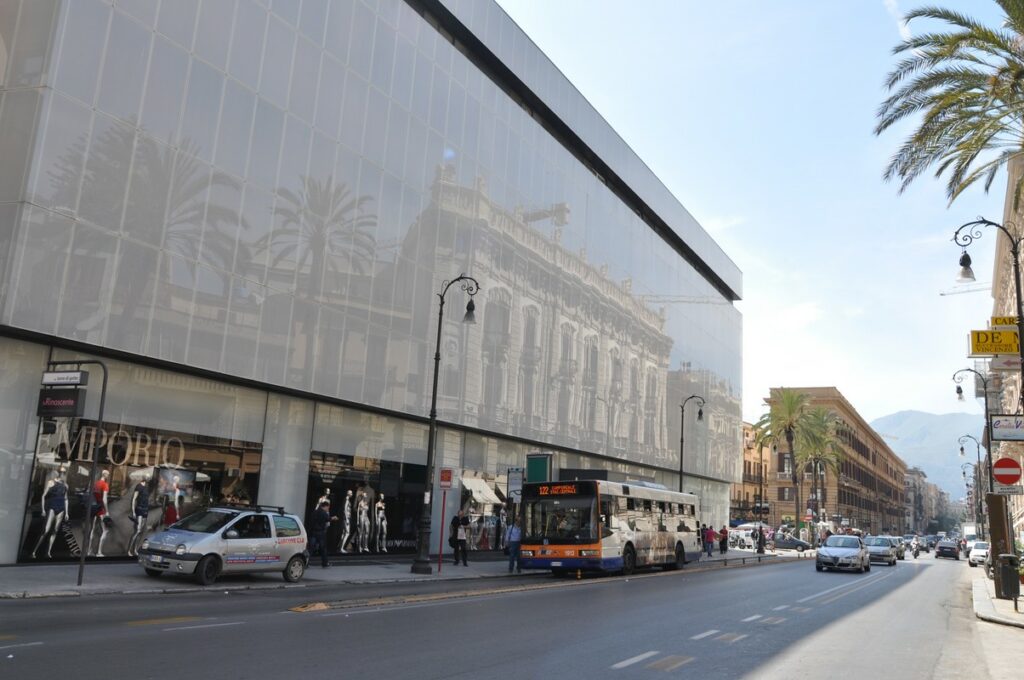 Rinascente Palermo, si tratta ancora ma è assalto per le svendite