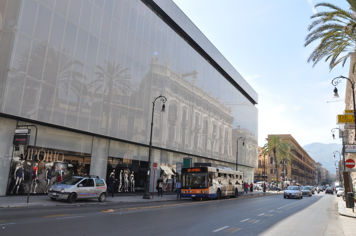 Rinascente Palermo, si tratta ancora ma è assalto per le svendite