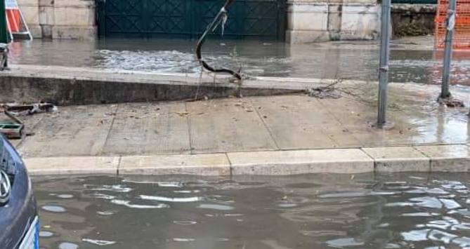Temporale su Palermo, incubo allegamenti ma i sottopassi “tengono”