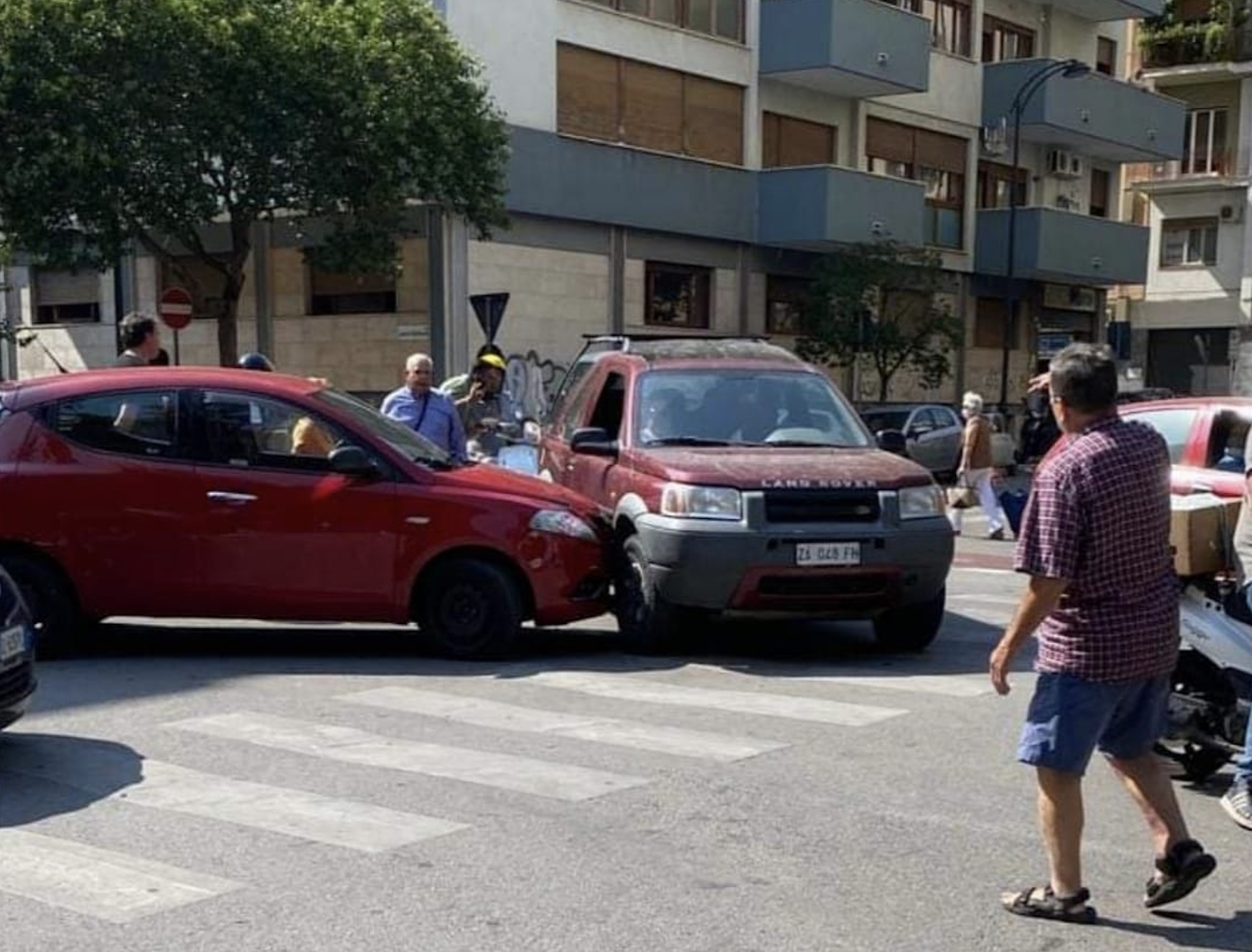 Piste ciclabili a Palermo, incidenti e polemiche: città “spaccata”