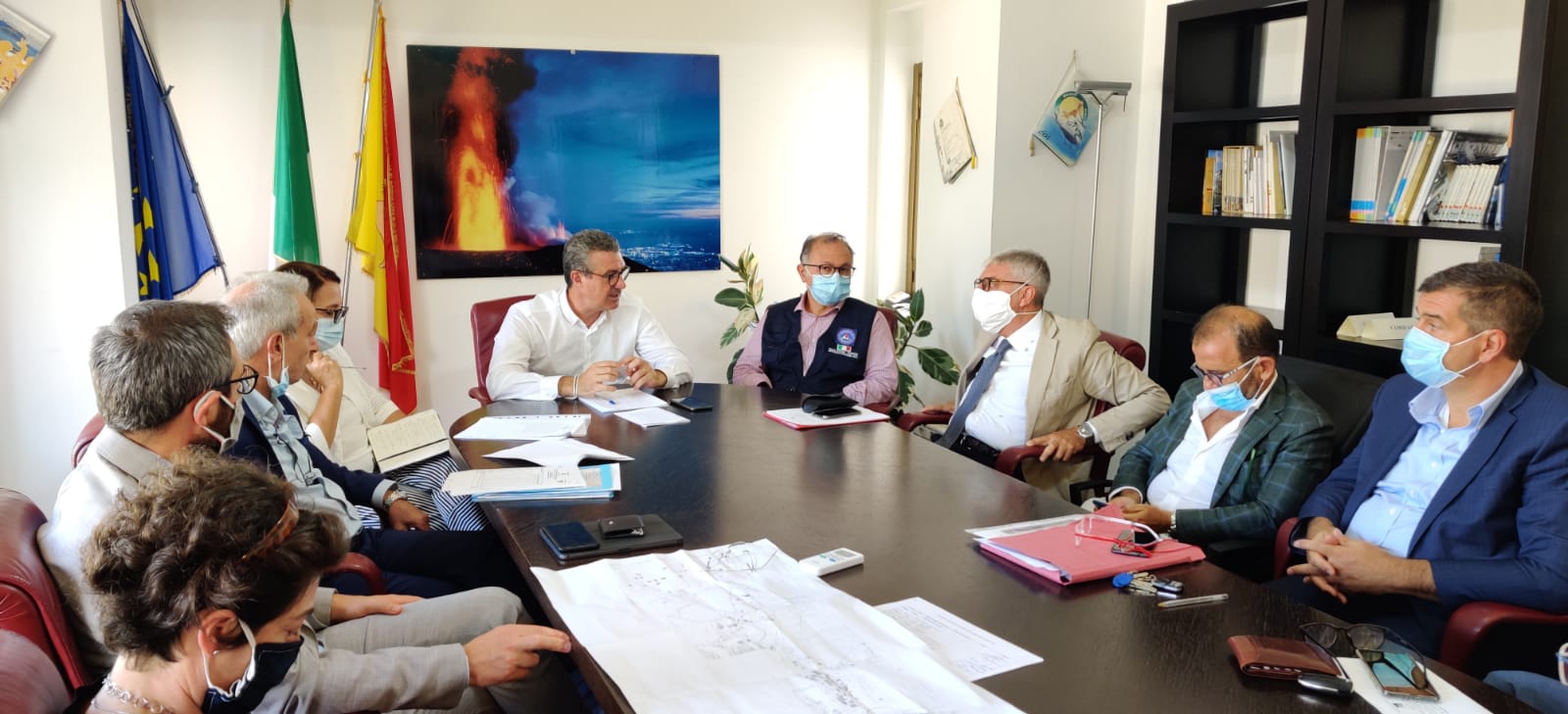 Incendi nel Palermitano: insediato il Tavolo di crisi voluto da Musumeci