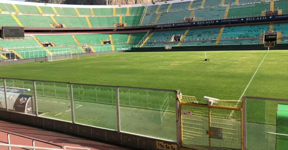 Palermo – Potenza rinviata: due positivi al Covid tra gli ospiti