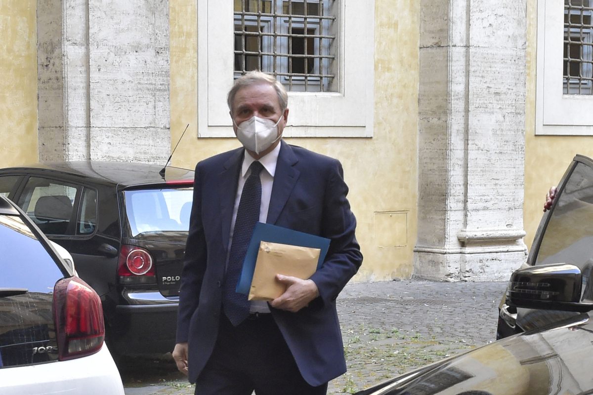 Coronavirus, Visco “La politica monetaria deve restare espansiva”
