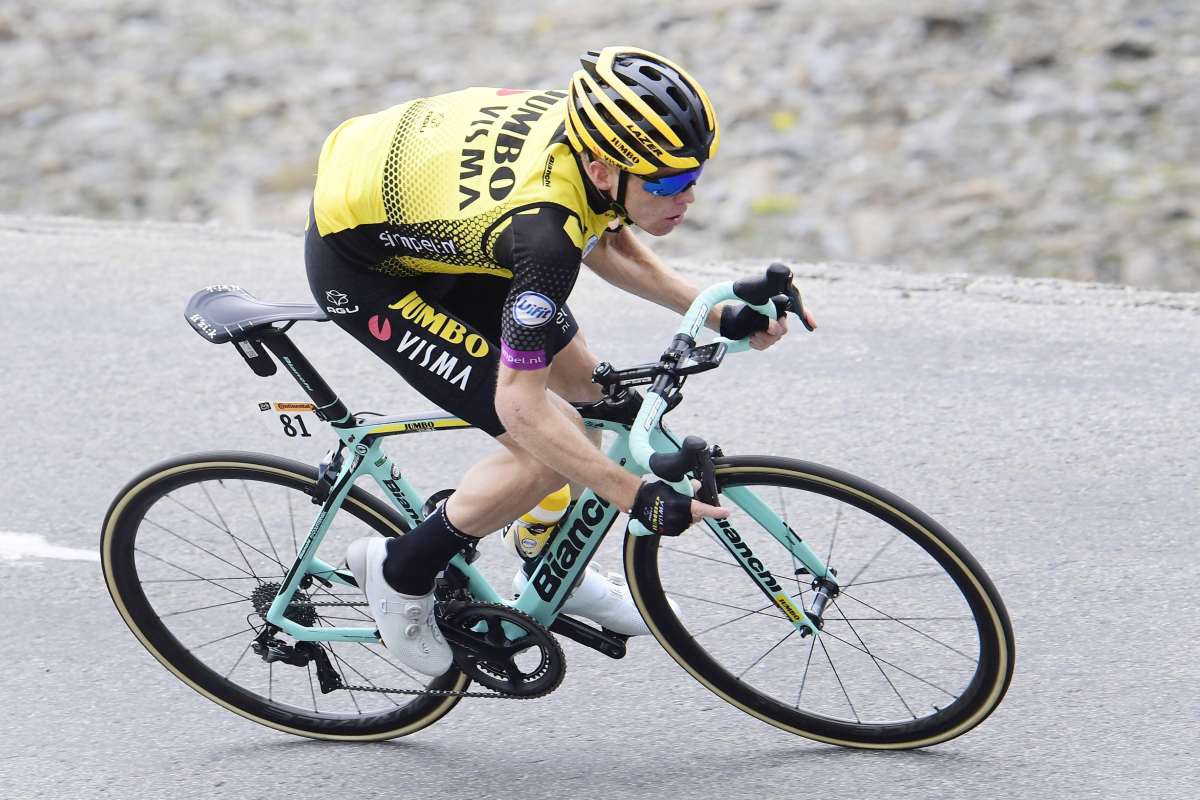 Altri due corridori positivi al Giro, si ritira la Mitchelton-Scott