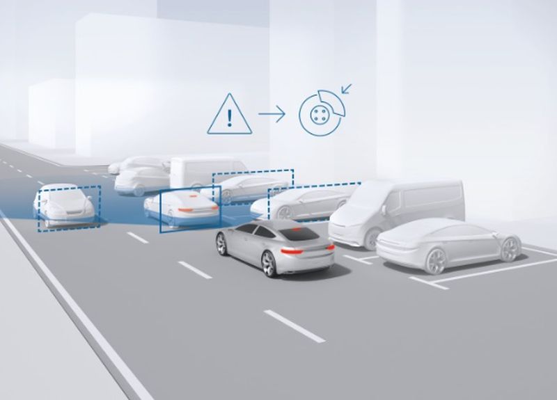 Studio Aci-Bosch, meno tamponamenti con sistema assistenza a frenata