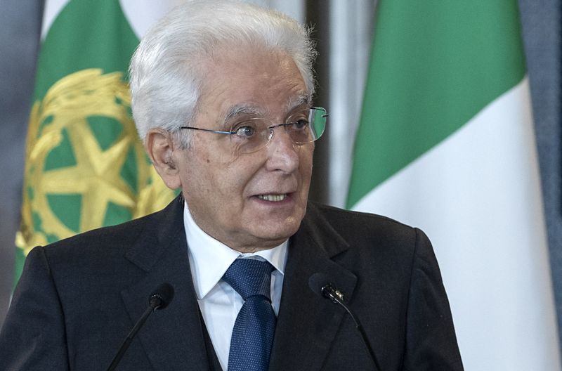 Coronavirus, Mattarella “La ricerca vincerà sulla pandemia”