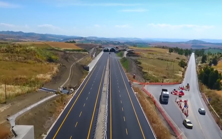 Agrigento – Caltanissetta, nessun progresso nei lavori: pronto ultimatum