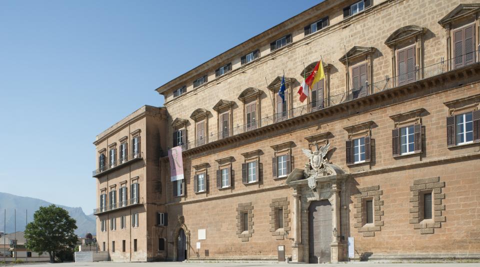 L’Ars approva all’unanimità il Ddl “Plastic Free”