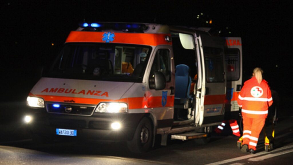 Incidente stradale mortale a Palermo, la vittima è una 16enne