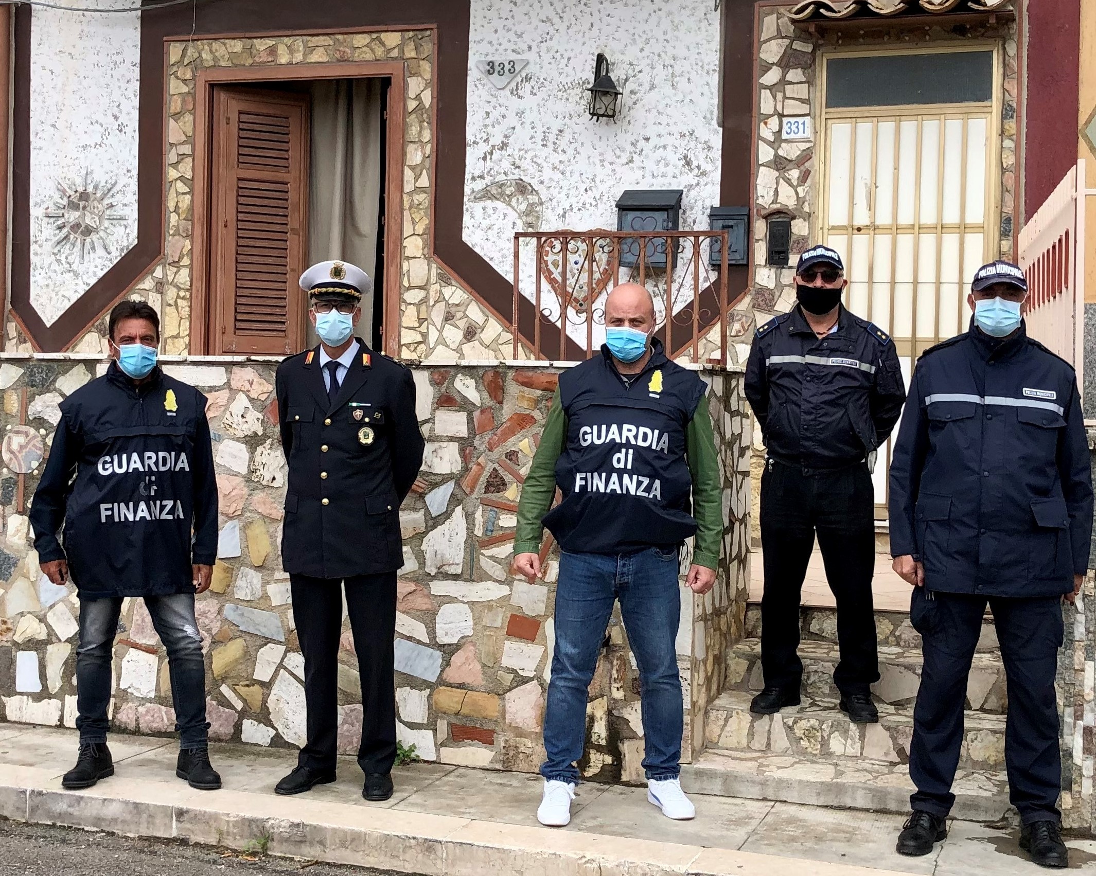 Immobile confiscato alla mafia a Carini: era occupato da una coppia