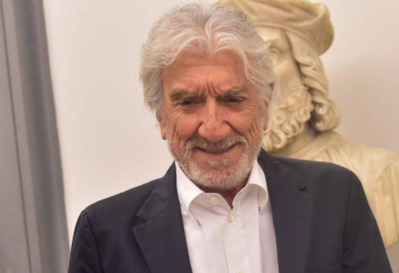 Morto Gigi Proietti nel giorno dei suoi 80 anni: era ricoverato