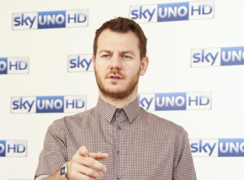 Alessandro Cattelan “Sono positivo al Covid, sotto controllo e isolato”