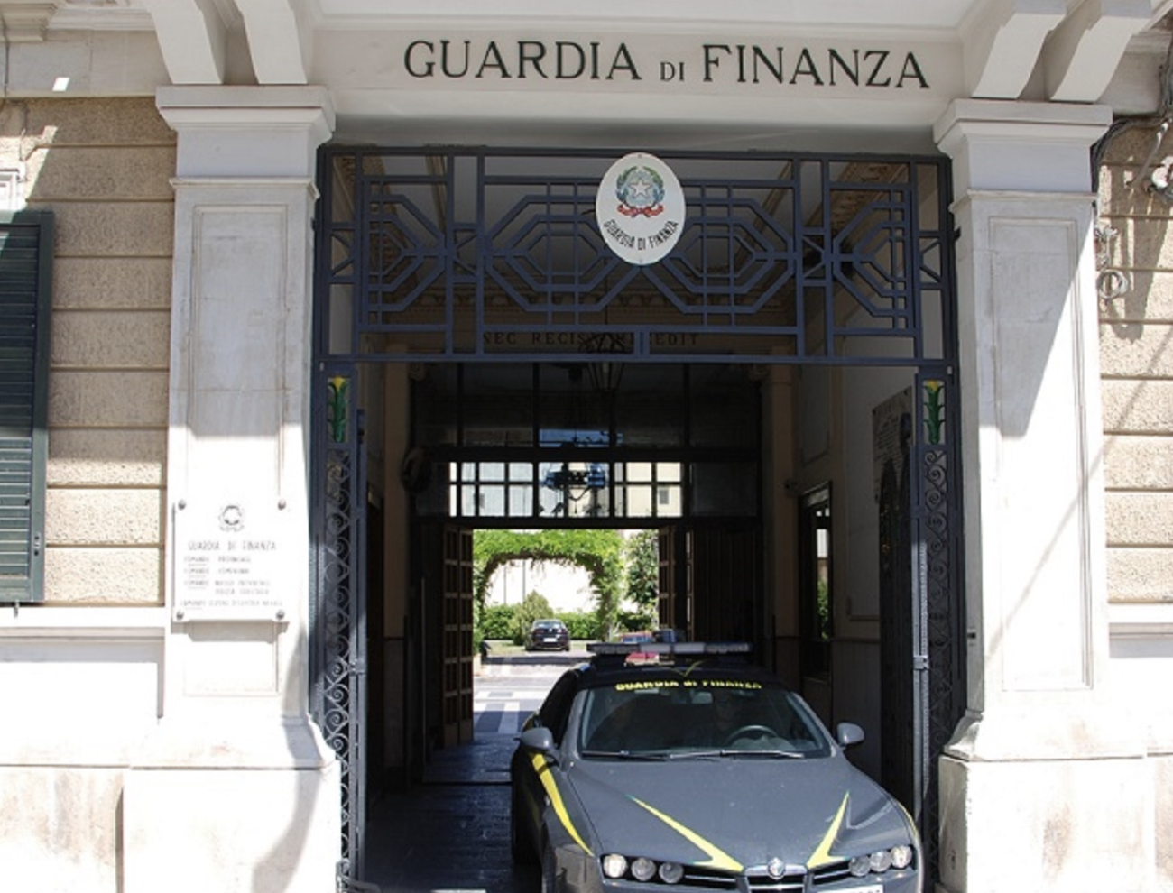 Mafia: sequestro per 300 mila euro a esponente clan Aparo di Solarino (Sr)