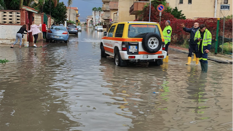 Bomba d’acqua a Licata (Ag), allagamenti e disagi