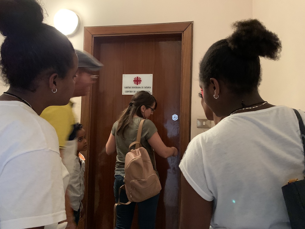 Rapporto 2020 Caritas-Migrantes, pubblicati i dati catanesi