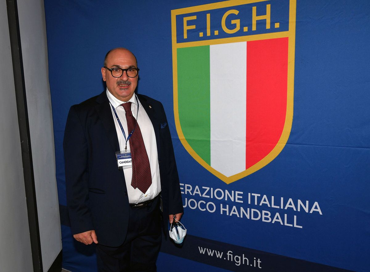 Pallamano, Loria confermato presidente Figh “Grande soddisfazione”