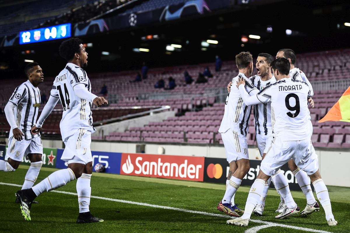 Impresa Juve, 3-0 al Barça al Camp Nou e 1° posto girone