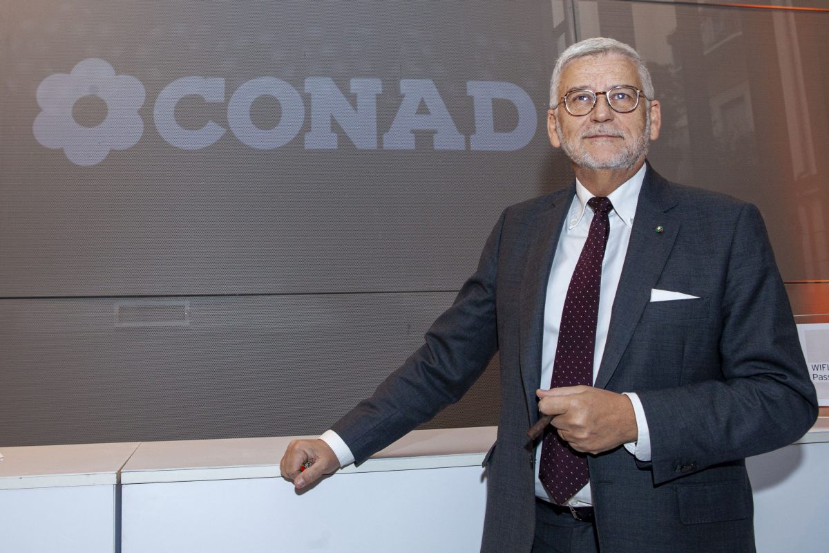 Conad, fatturato a 15,7 miliardi, completata l’acquisizione di Auchan