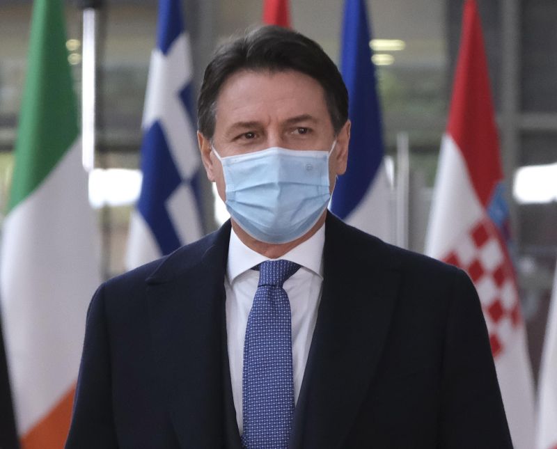 Ue, Conte “Accordo storico sul Recovery”