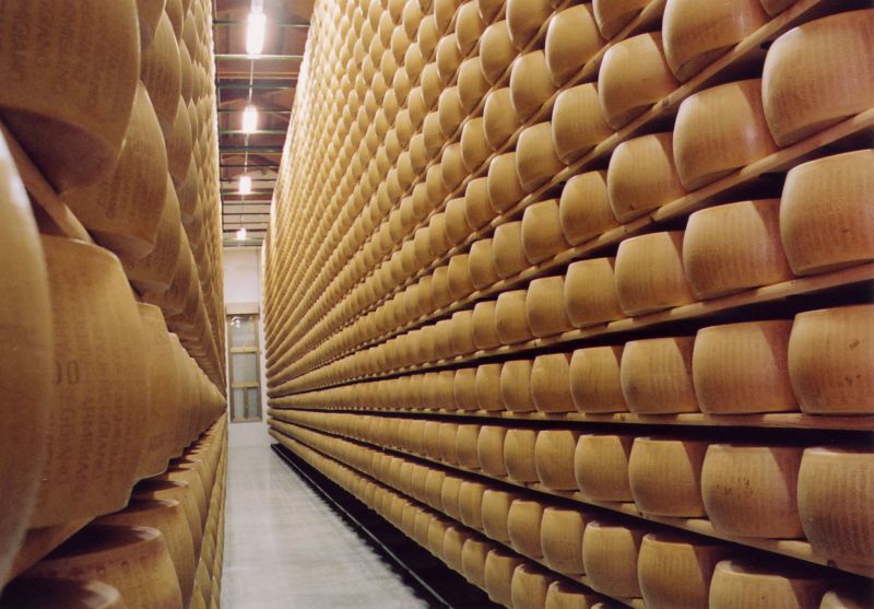 Parmigiano Reggiano, in bilancio preventivo 2021 ricavi a 51,8 milioni