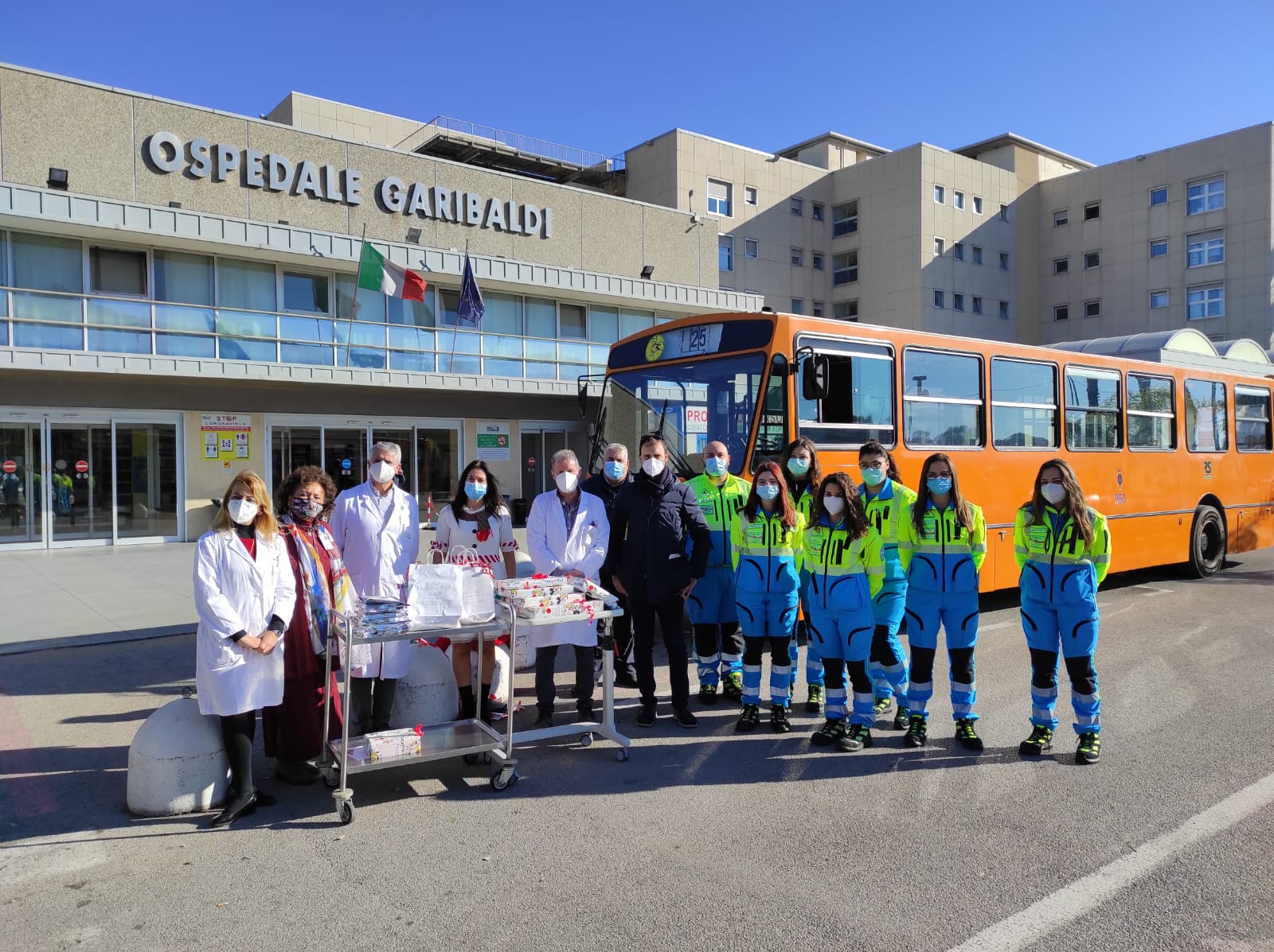 Amt Catania ha donati libri ai bimbi ricoverati negli ospedali