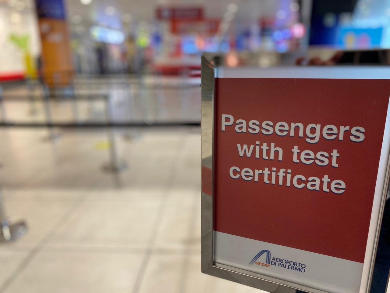 Tamponi all’aeroporto di Palermo, volontari e gratuiti per tutti