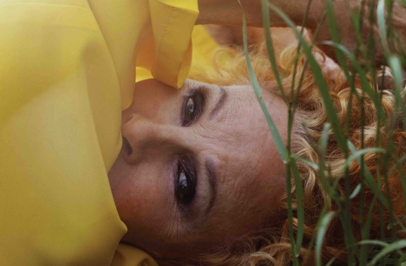 Vanoni, arriva il nuovo singolo “Un sorriso dentro al pianto”