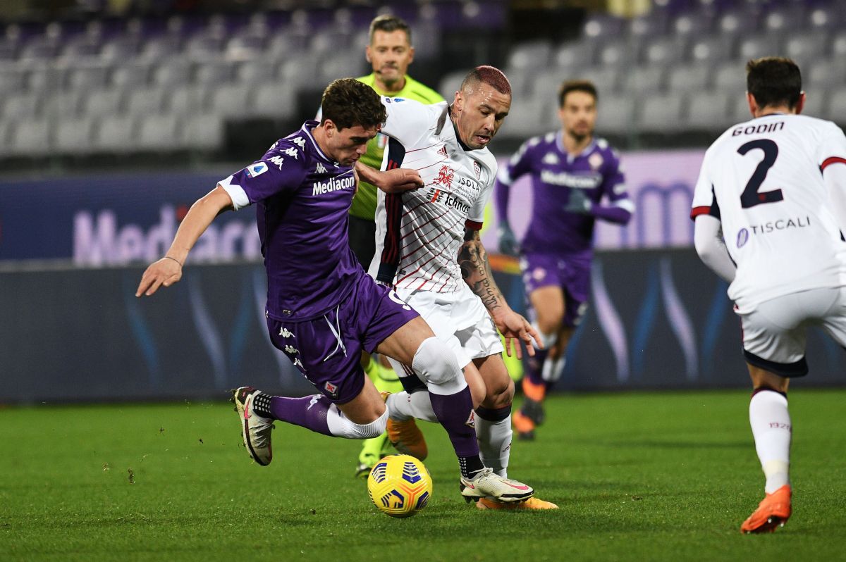 La Fiorentina torna al successo al Franchi, piegato il Cagliari