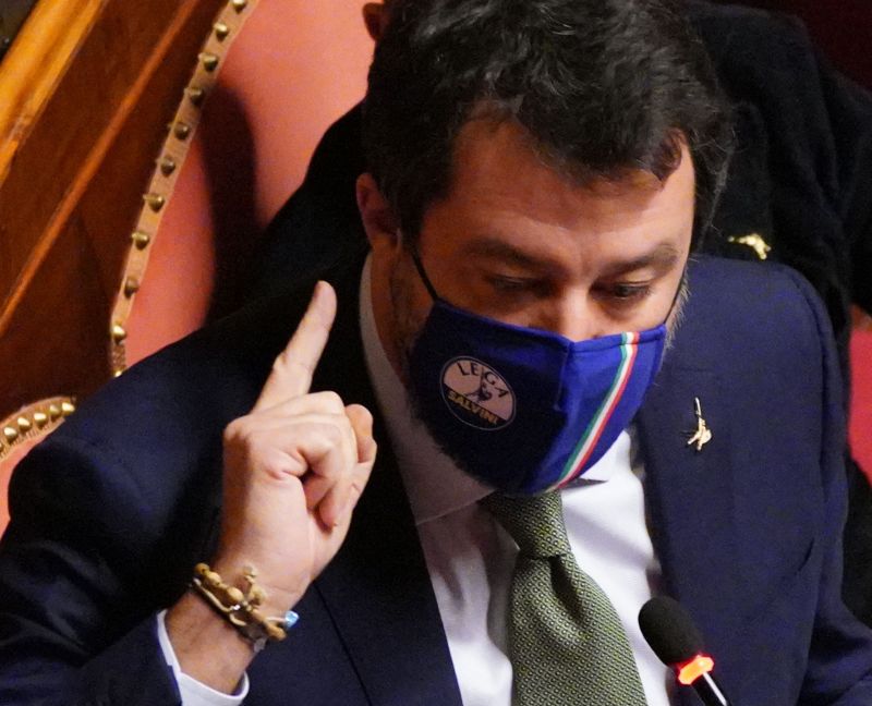 Salvini “Mai con Pd e M5s al governo,il centrodestra può avere i numeri”