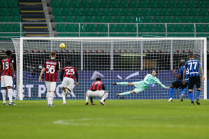 MILANO (ITALPRESS) - L'Inter si aggiudica il derby di Coppa Italia contro il Milan e stacca il pass...