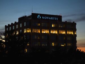 ROMA (ITALPRESS) - Anno proficuo per Novartis, che ha registrato nel 2020 una crescita del fatturato...