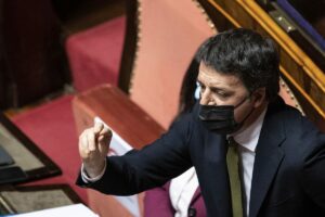 ROMA (ITAlPRESS) - "Mi chiedono perché aprire la crisi adesso. Perché proprio adesso si gioca il...