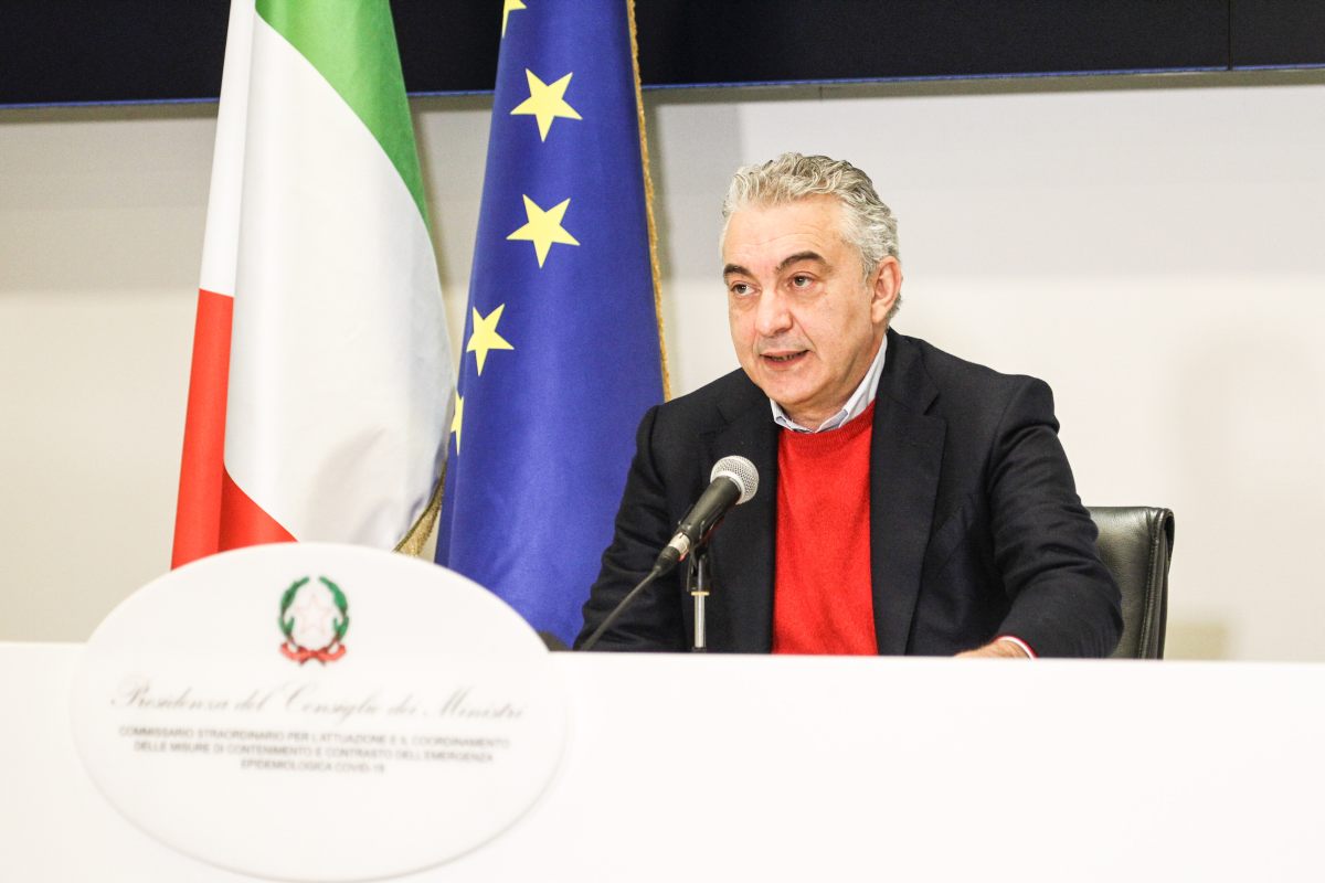 Ritardi su vaccini Moderna, Arcuri: “Pretendiamo rispetto degli impegni”