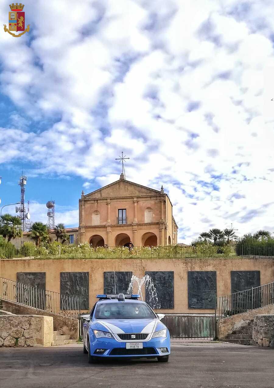 Enna: furto aggravato e maltrattamento di animali, un arresto