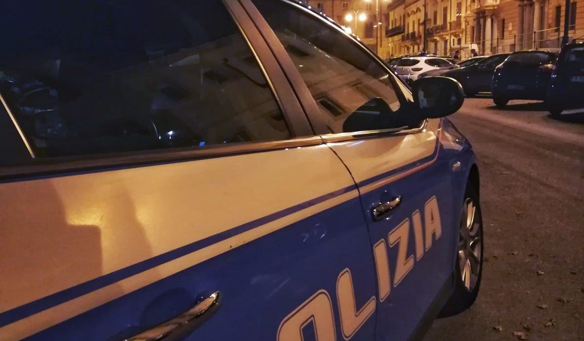 Sparatoria con gambizzazione nella notte a Palermo