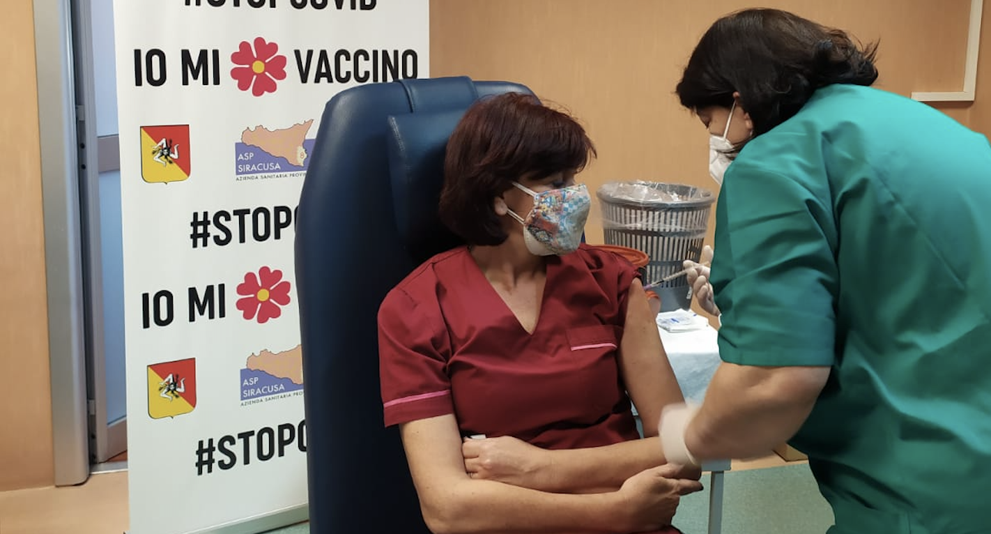Vaccini, in arrivo 1500 nuovi addetti a supporto dei medici