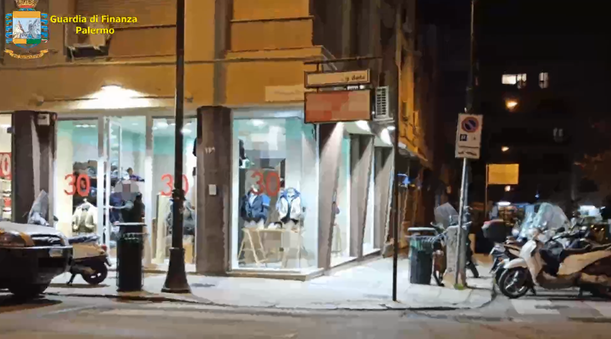 Bancarotta dei negozi Mazzara a Palermo, arrestati i tre fratelli