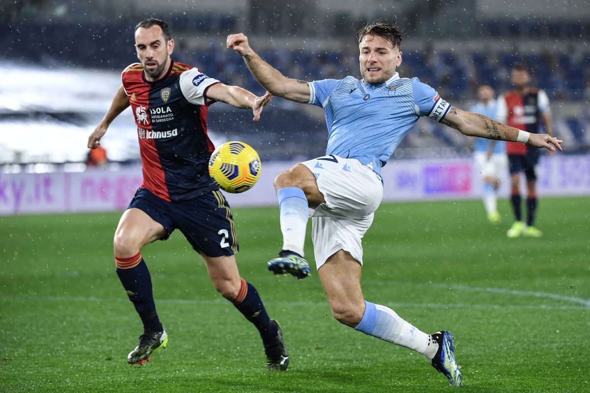 La Lazio batte il Cagliari e aggancia la Roma al quarto posto