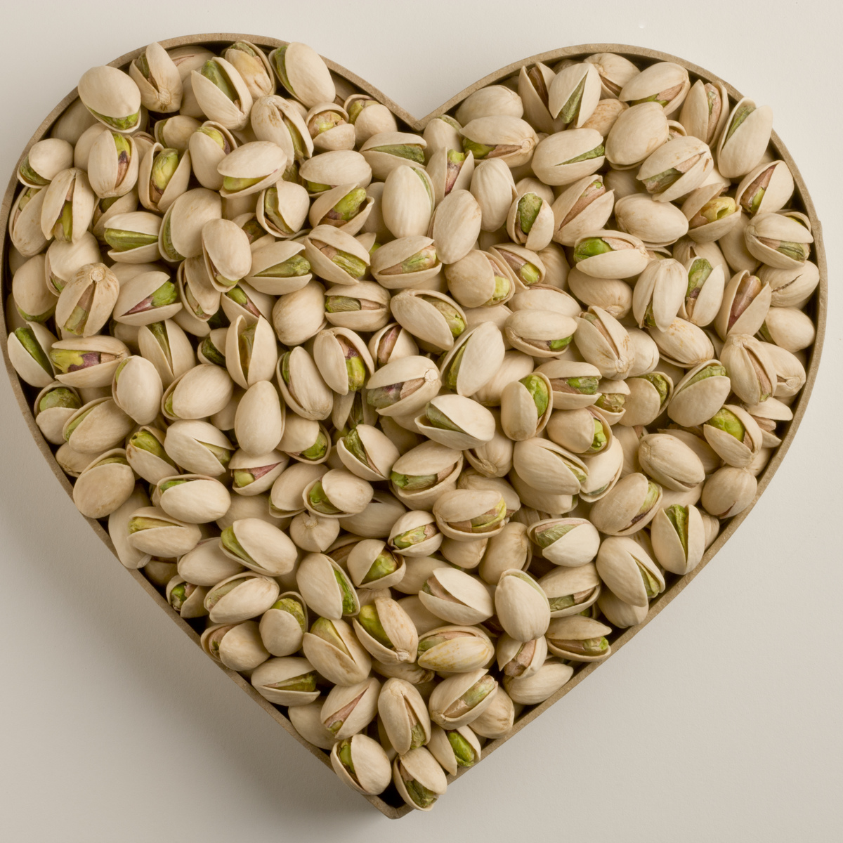 San Valentino, lo festeggeranno 8 italiani su 10