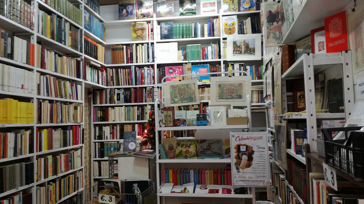 La libreria Zacco festeggia i 60 anni con incontri in streaming