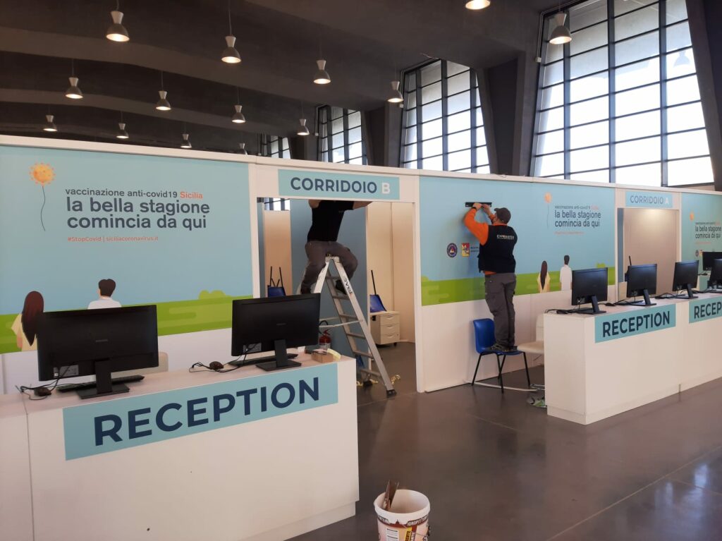 Covid, Musumeci inaugura il nuovo centro vaccini a Catania