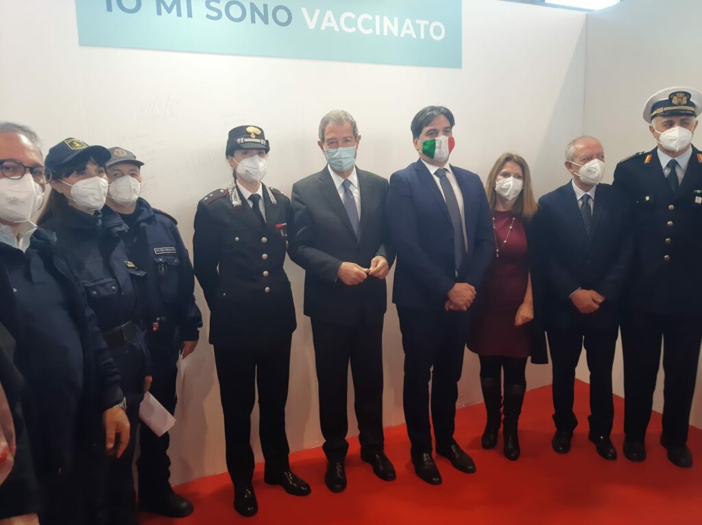 Vaccini antiCovid, inaugurato a Catania il secondo hub regionale