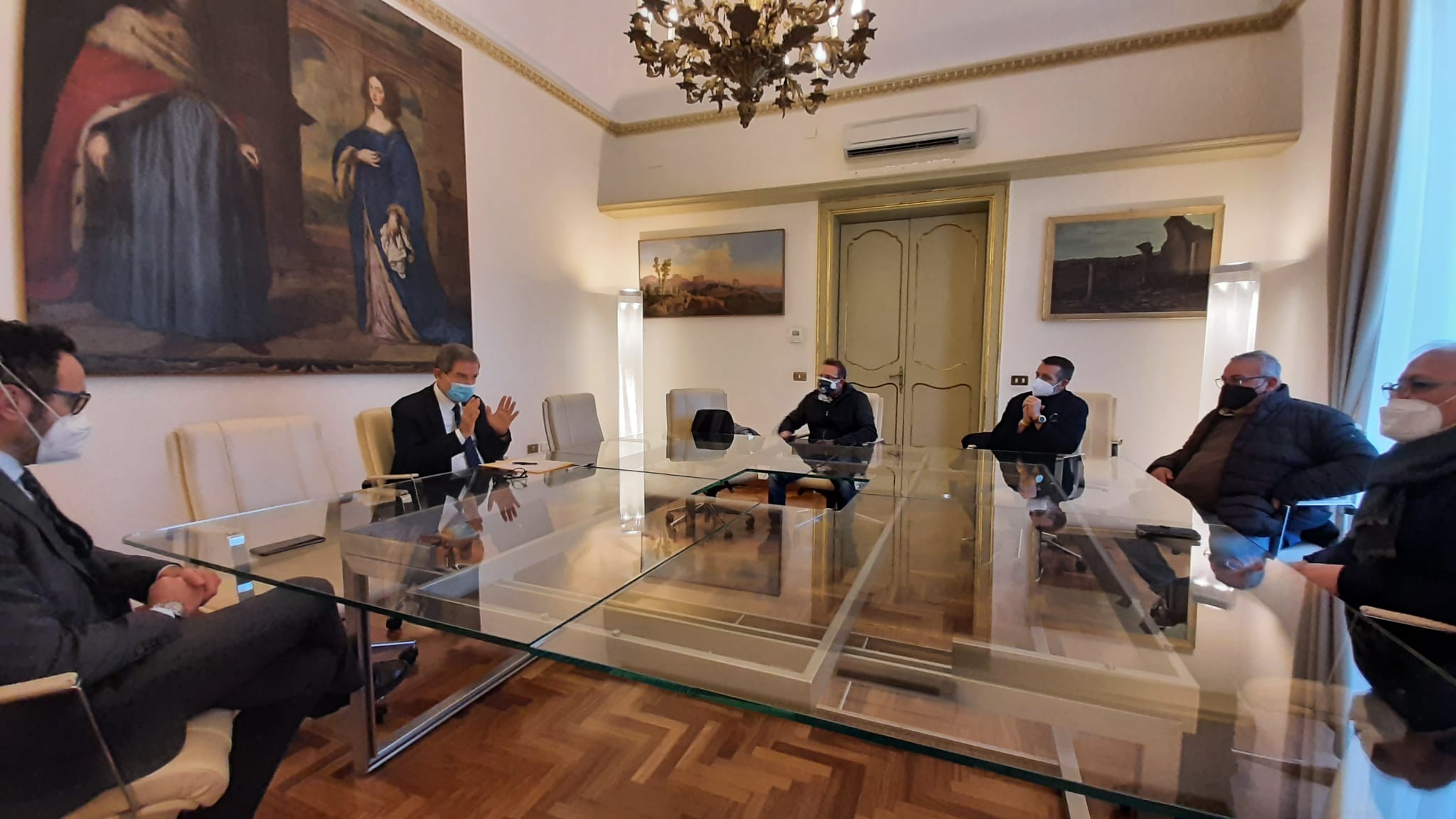 Musumeci incontra i ristoratori ragusani: “Richieste al Governo”