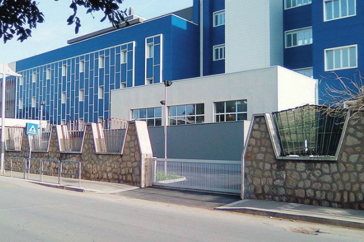 Positivo la Covid lascia l’ospedale e va in giro per Mazara (Tp): denunciato