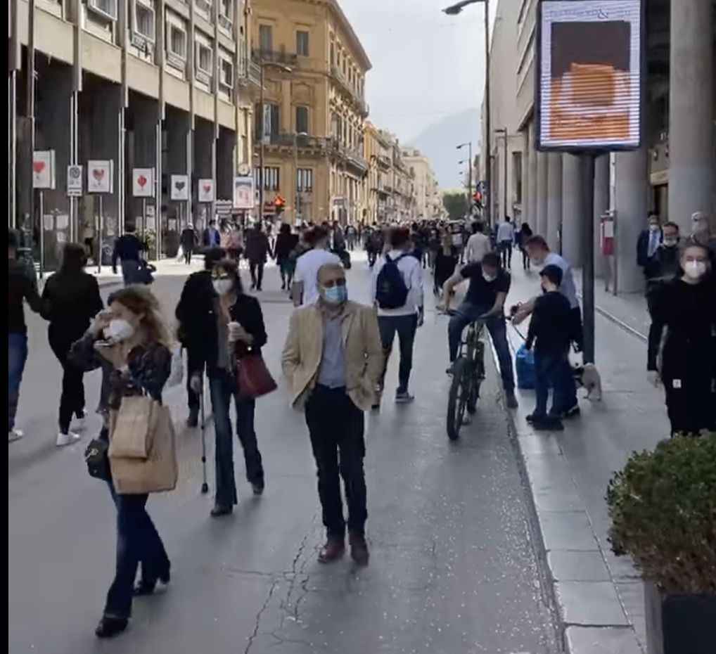 Divieto di stazionamento a Palermo prorogato fino al 5 marzo