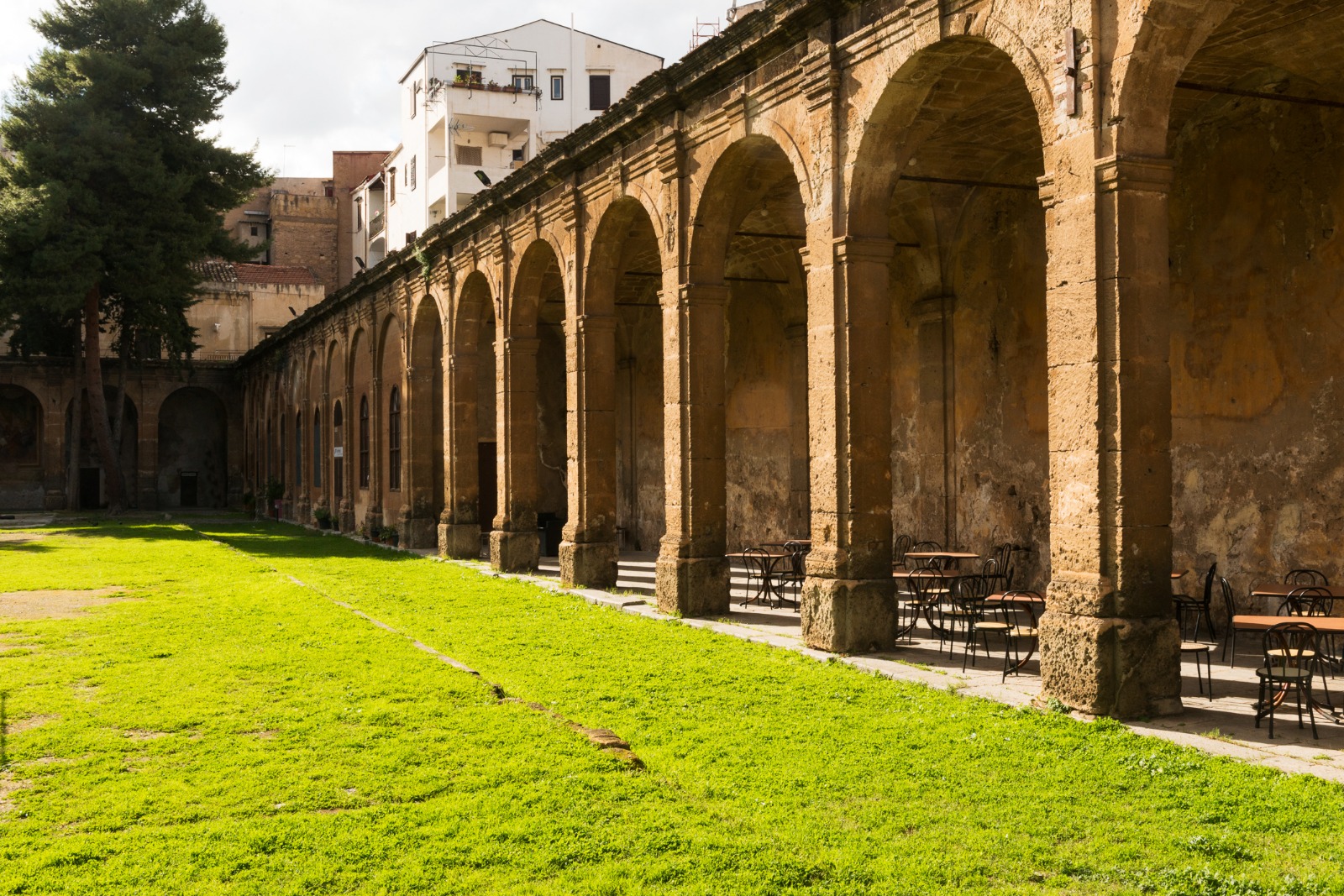 Museo astronomico Villa Filippina, riprendono spettacoli e visite